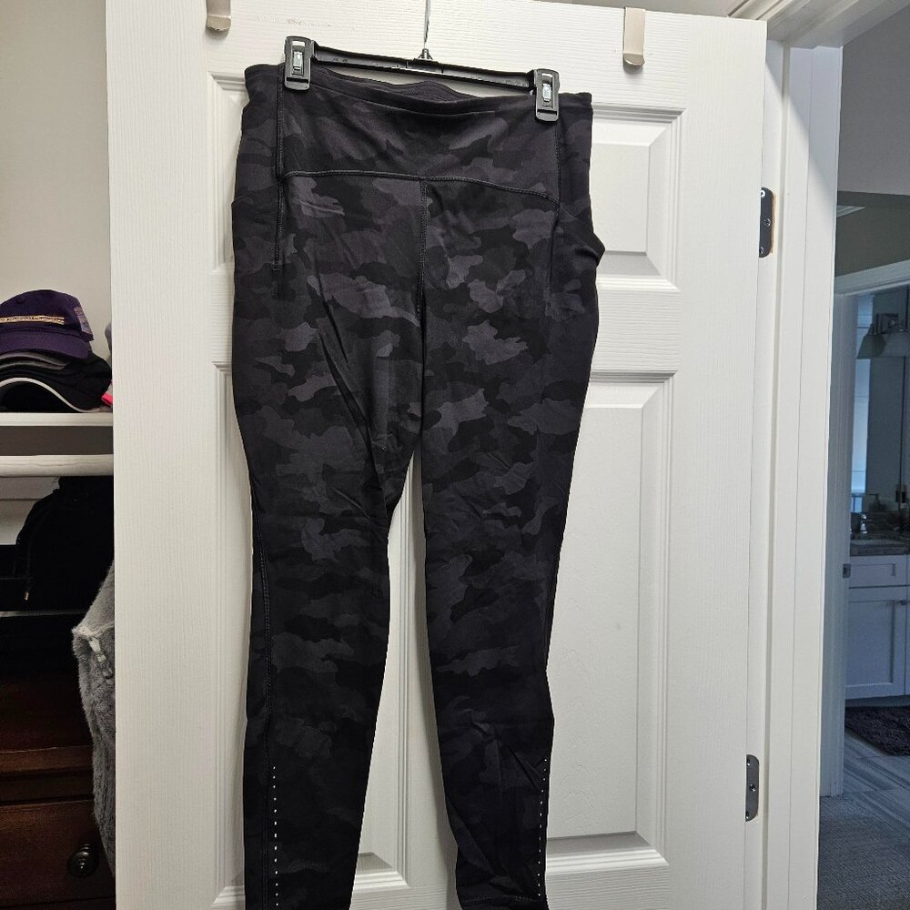Lululemon leggings size 12